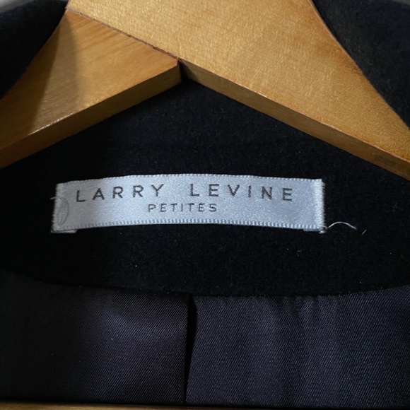 Larry Levin Women’s Wool Winter Coat. Size 8 - Picture 9 of 14